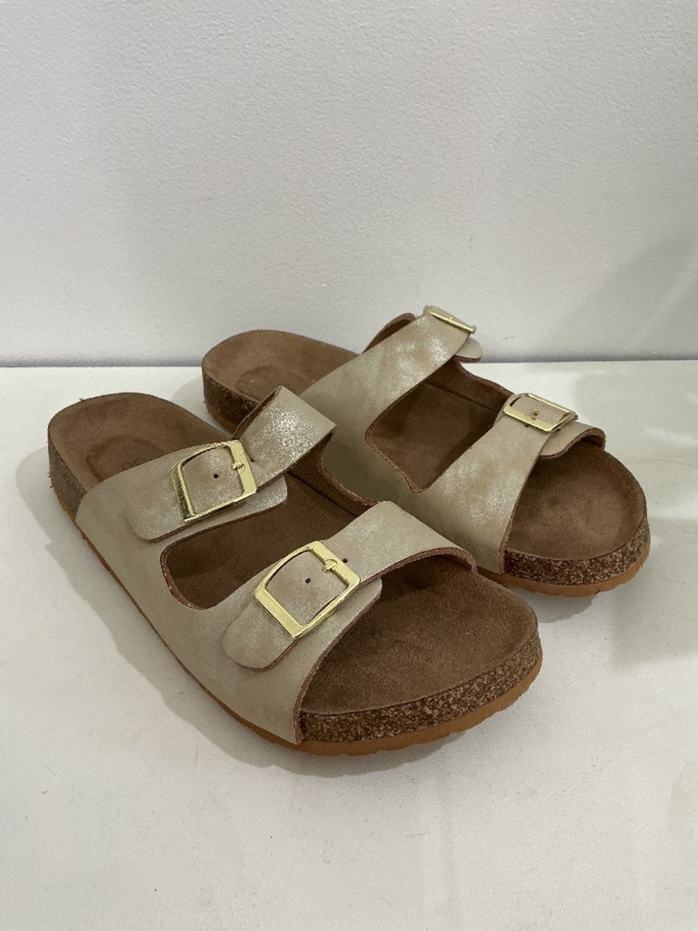 So Tan Adjustable Strap Slide On Sandal Girls Sz 6 med